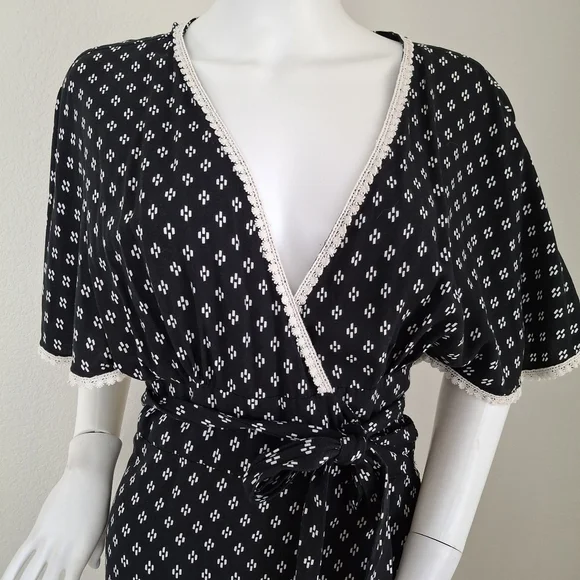 OPEN TO OFFERS Anthropologie Black Midi Wrap Dress Size M/L - Picture 5 of 13
